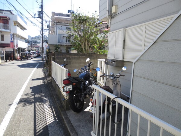 バイク置き場