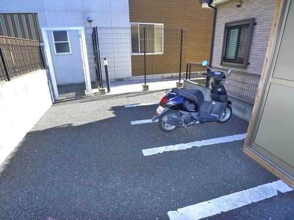 バイク置き場