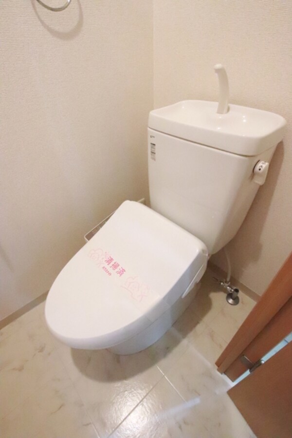 トイレ(洗浄便座付きです♪)
