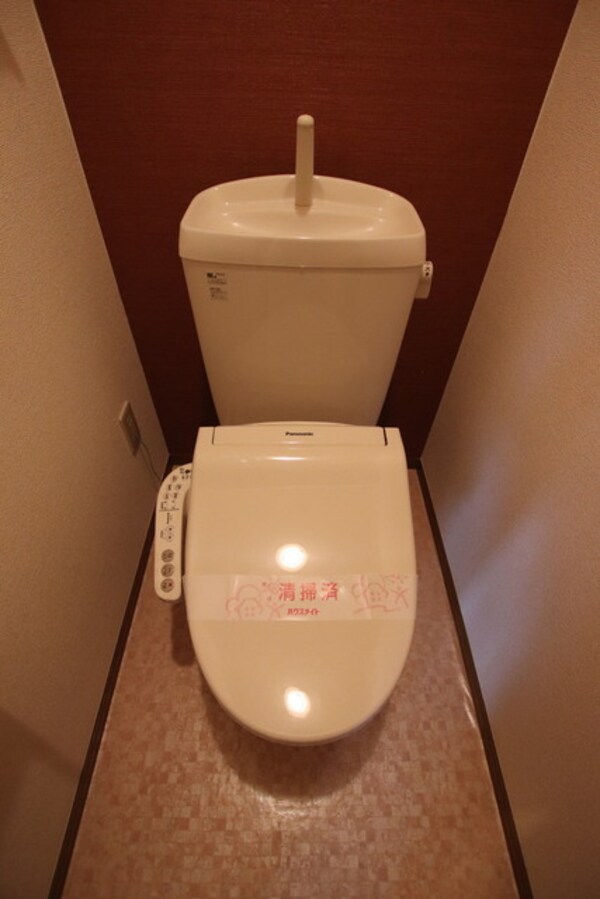 トイレ(☆温水洗浄便座付です☆)