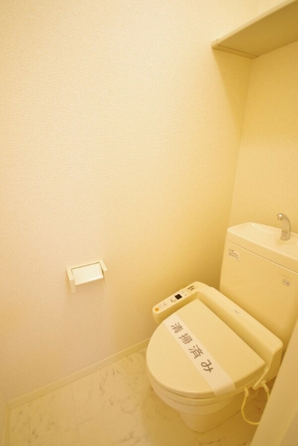 トイレ(温水洗浄便座で冬でも快適☆)