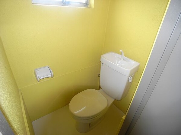 トイレ(※他室写真の為イメージです)