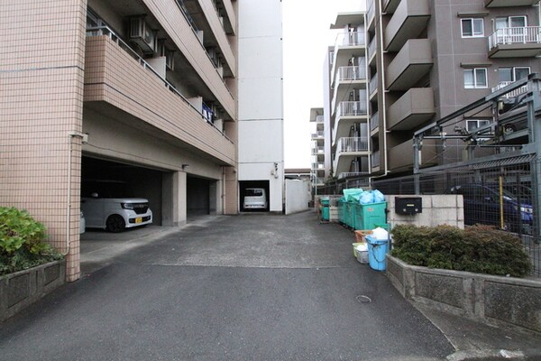 駐車場(駐車場（要空き確認）)