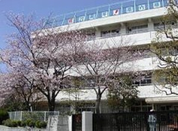 周辺環境(大田区立 南六郷小学校 650m)