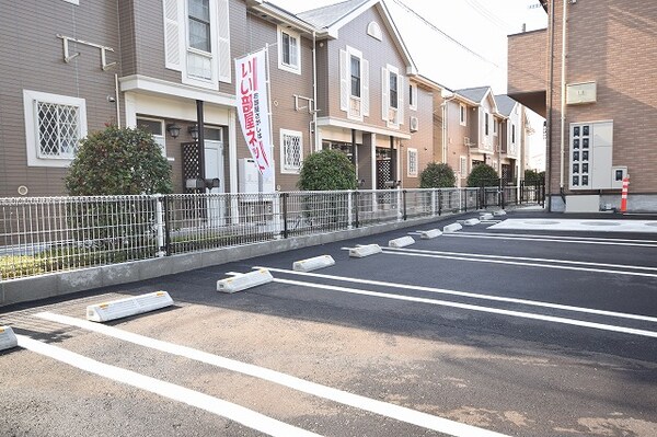 駐車場(ピースリベルタ川内北原)