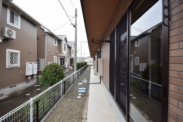 バルコニー(ピースリベルタ川内北原　【同室タイプの室内写真です】)