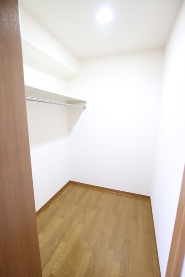 収納(【別室参考写真】ウォークインクローゼット付！お部屋もすっきり片付けられます。)