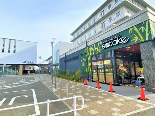周辺環境(Foods Market satake摩耶駅前店 635m)
