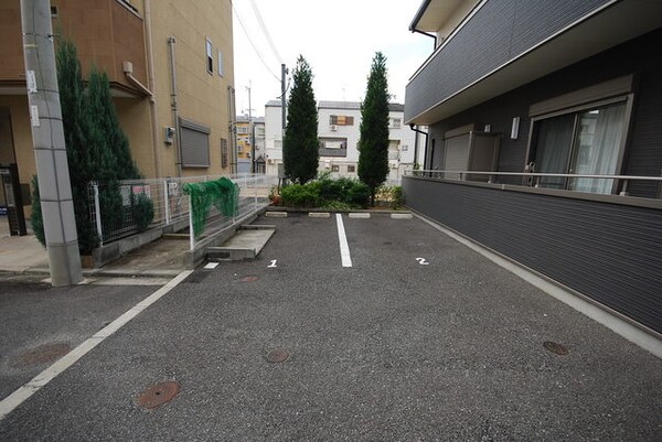 駐車場(駐車場)