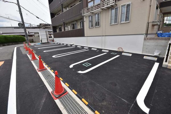 駐車場(駐車場)