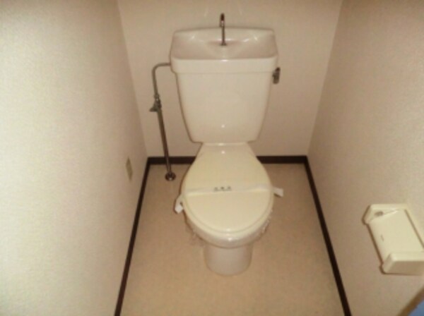 トイレ(カーサ西郷)