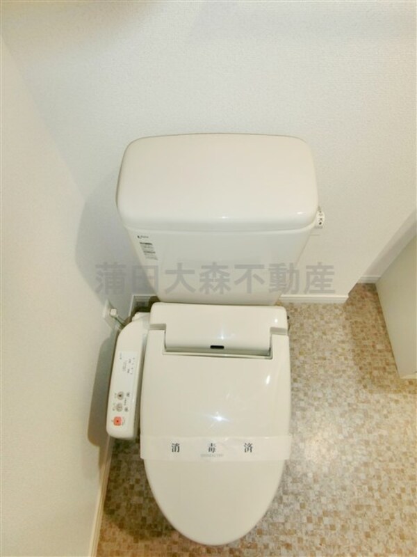 トイレ(トイレ　温水暖房便座付き)