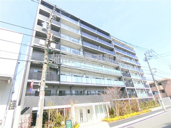外観(2021年2月築　RC鉄筋コンクリート造地上8階建て　
東京)