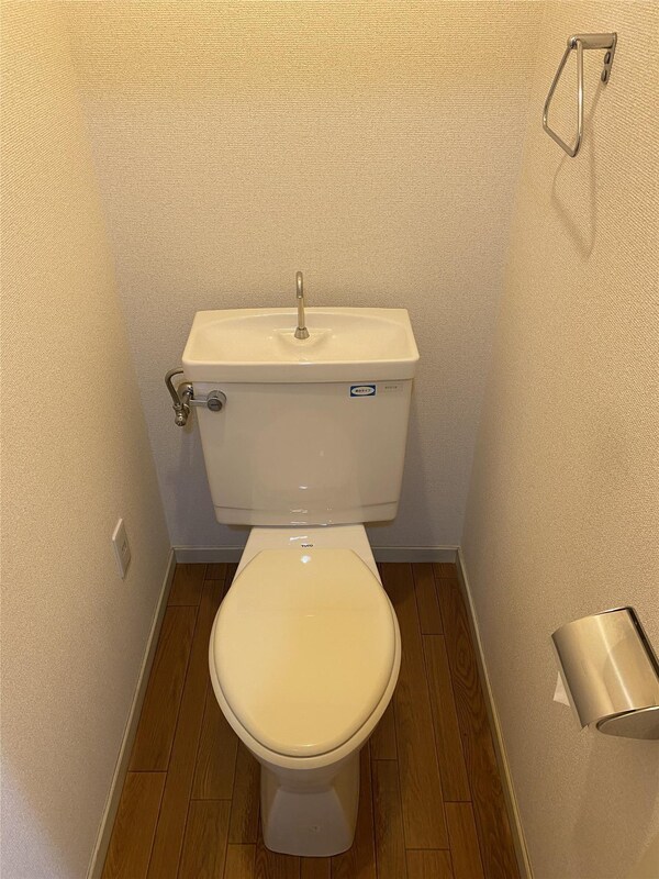 トイレ(※同物件別室同タイプの写真です)