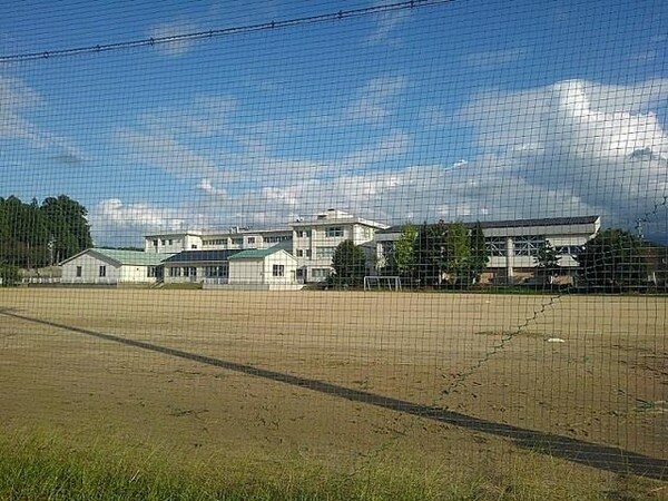 眺望(黒部市立たかせ小学校まで300m)