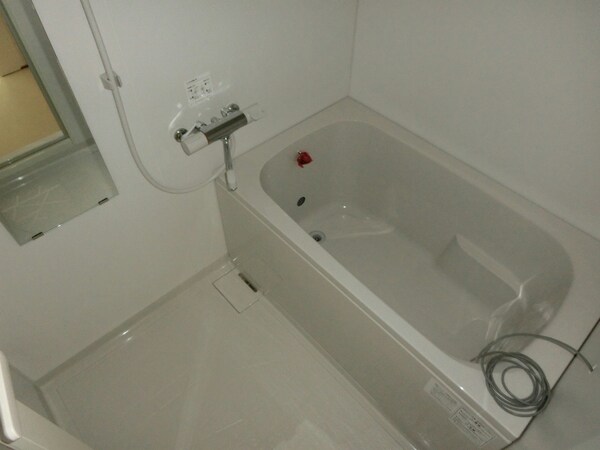 浴室(※モデルルームの写真になります)
