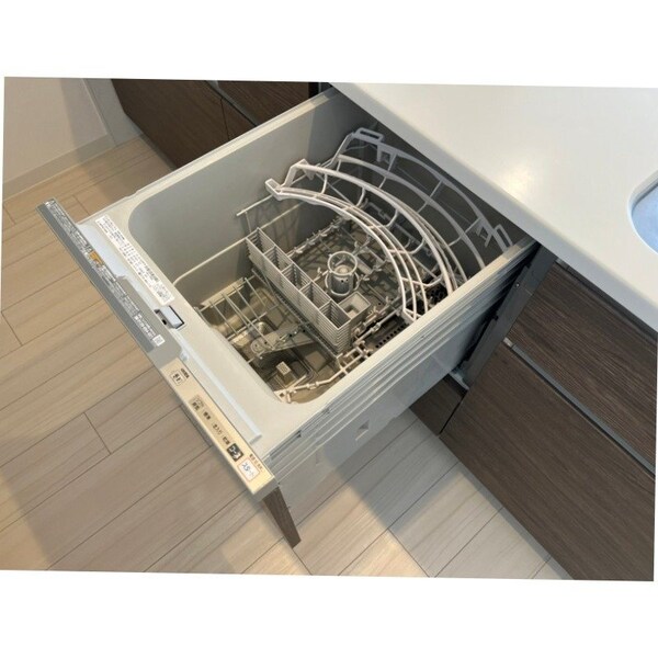 食器洗浄乾燥機付きのシステムキッチンです！
