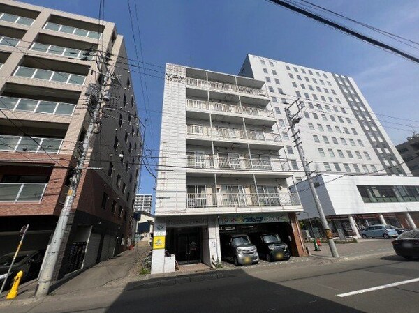 建物外観(札幌市東区北7条東「Y&M北7条ビル」)