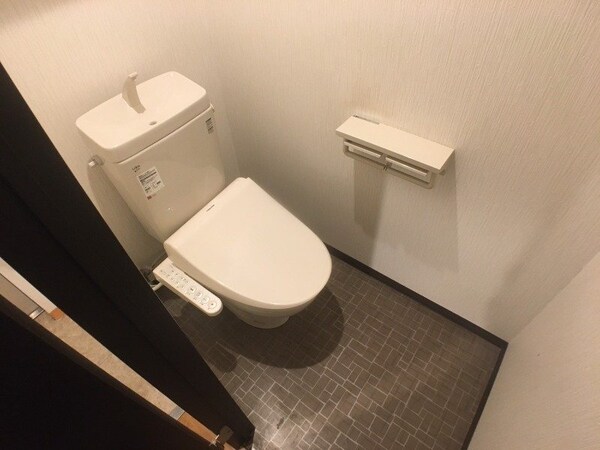 トイレ(トイレです。ウォシュレット付を探している方、おすすめです。)