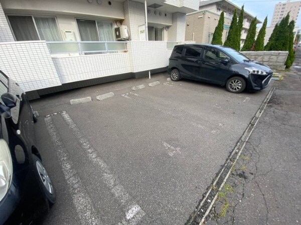 駐車場(駐車場その他)