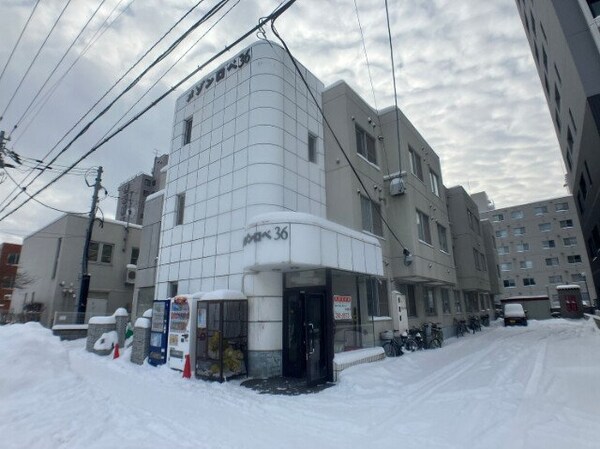 建物外観(札幌市東区北36条東「メゾンロベ36」)