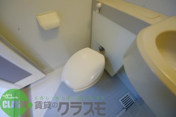 トイレ(清潔感のあるトイレです)