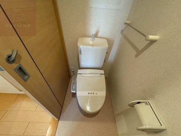 トイレ(清潔感のあるトイレです)