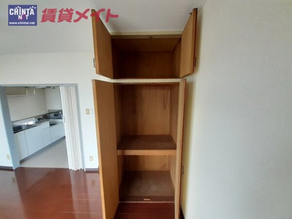 収納(同タイプの部屋写真です。)