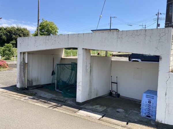 敷地内/建物