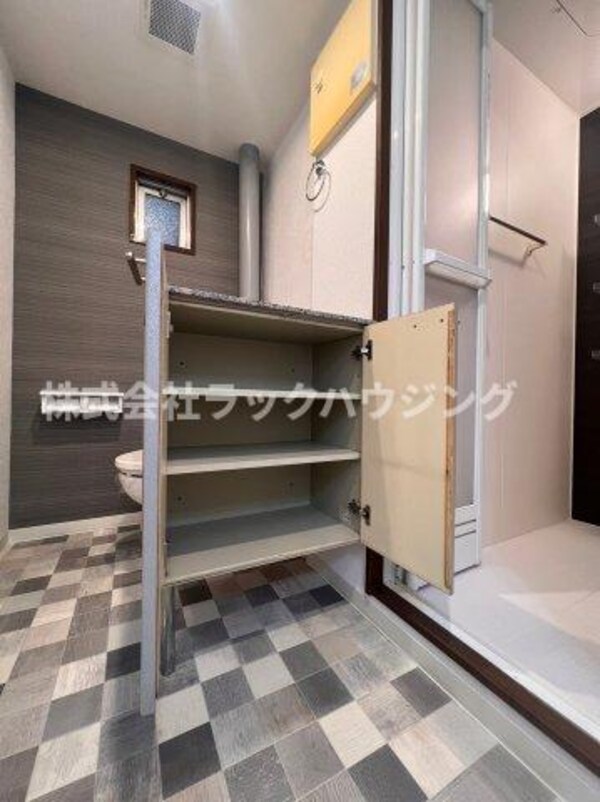 収納(【お部屋さがしはラックハウジングにお問合せ下さいませ♪】)