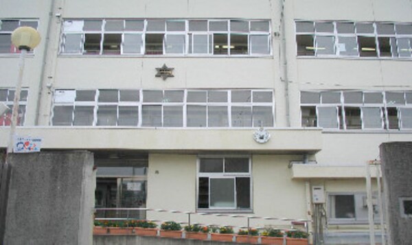 周辺環境(守口市立金田小学校 1074m)