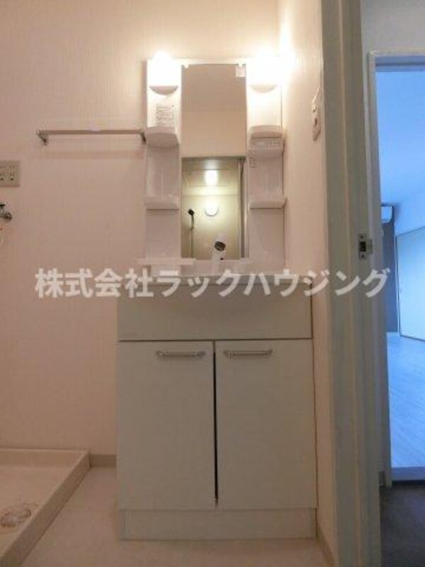 独立洗面台(【お部屋さがしはラックハウジングにお問合せ下さいませ♪】)