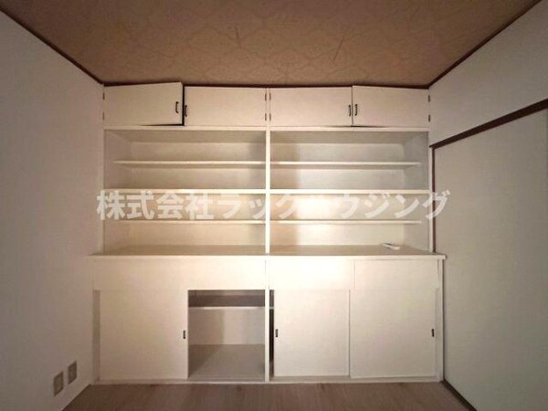 収納(【お部屋さがしはラックハウジングにお問合せ下さいませ♪】)