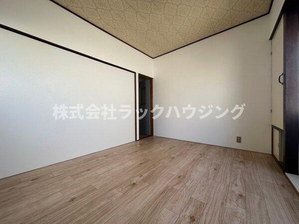 洋室(【お部屋さがしはラックハウジングにお問合せ下さいませ♪】)