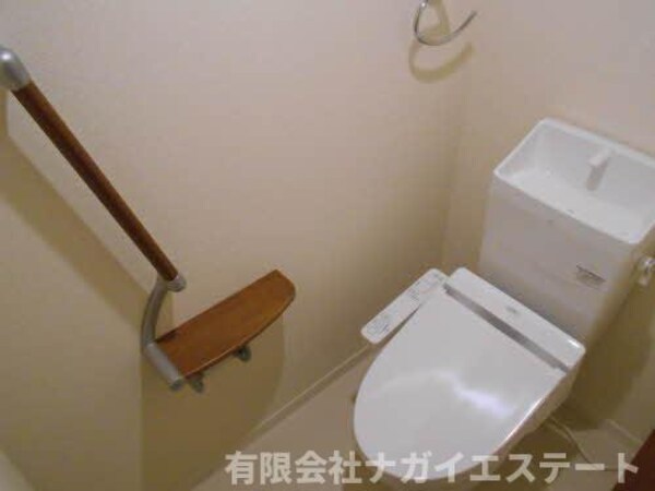 トイレ(【リメインらかんN棟】
有限会社ナガイエステート)