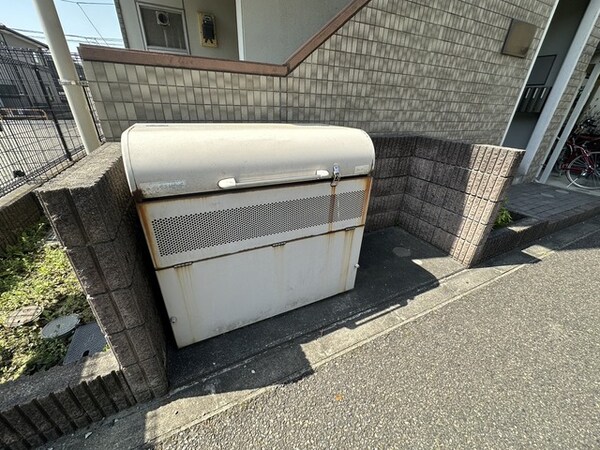 敷地内/建物