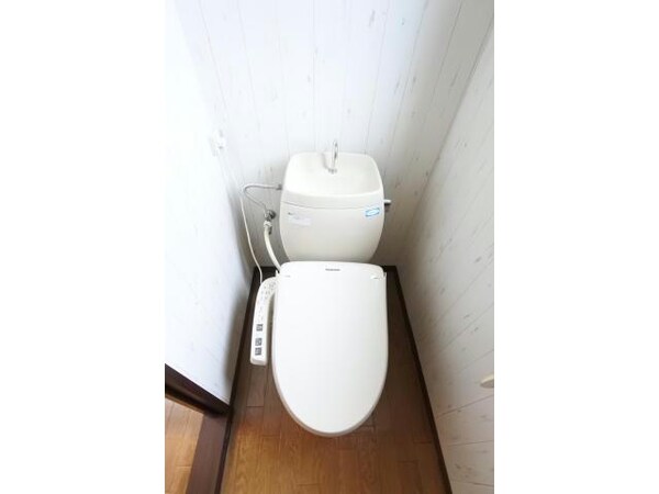 トイレ(令和6年5月新品に交換します！)