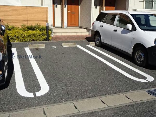 駐車場(ダブルライン)