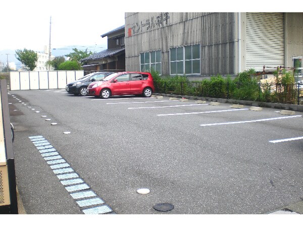 駐車場(駐車場)