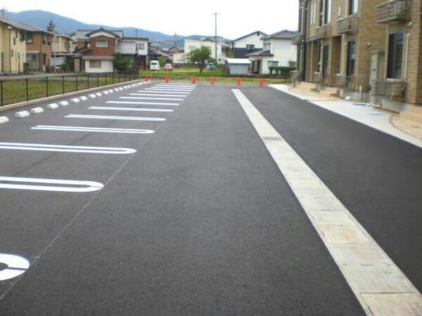 駐車場(駐車場)