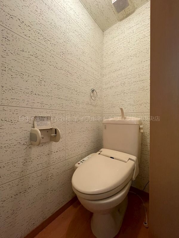 トイレ(B202参考写真)