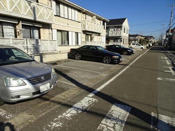 駐車場(駐車場)