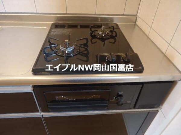 キッチン(2口コンロ)