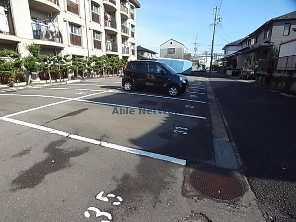 駐車場(駐車場)