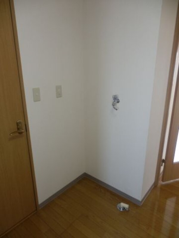 建物設備(実際の部屋は反転します)