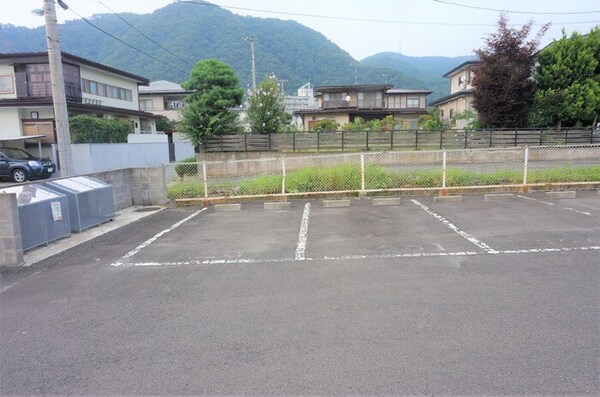 駐車場(並列2台付)