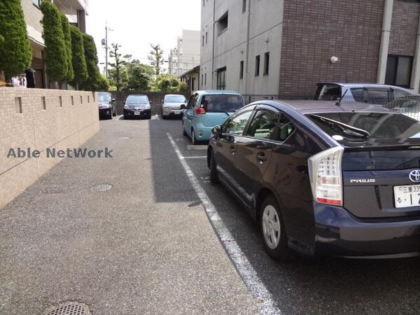 駐車場(駐車場)