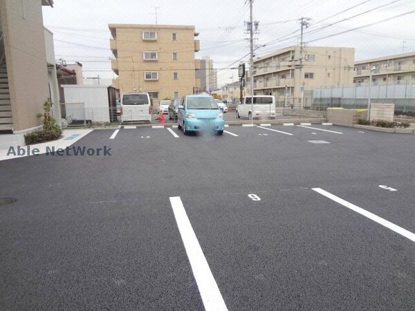 駐車場(駐車場)