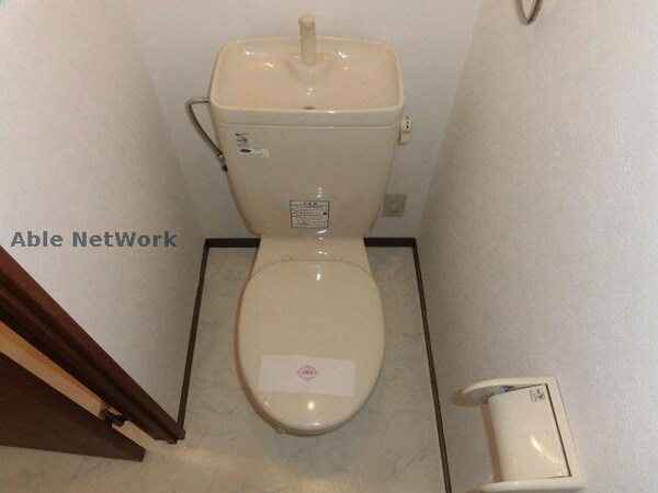 トイレ(※他号室、参考画像)