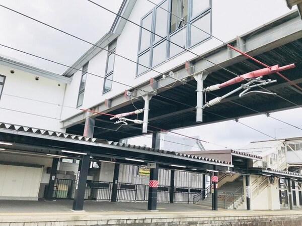 かみのやま温泉駅 0.2km